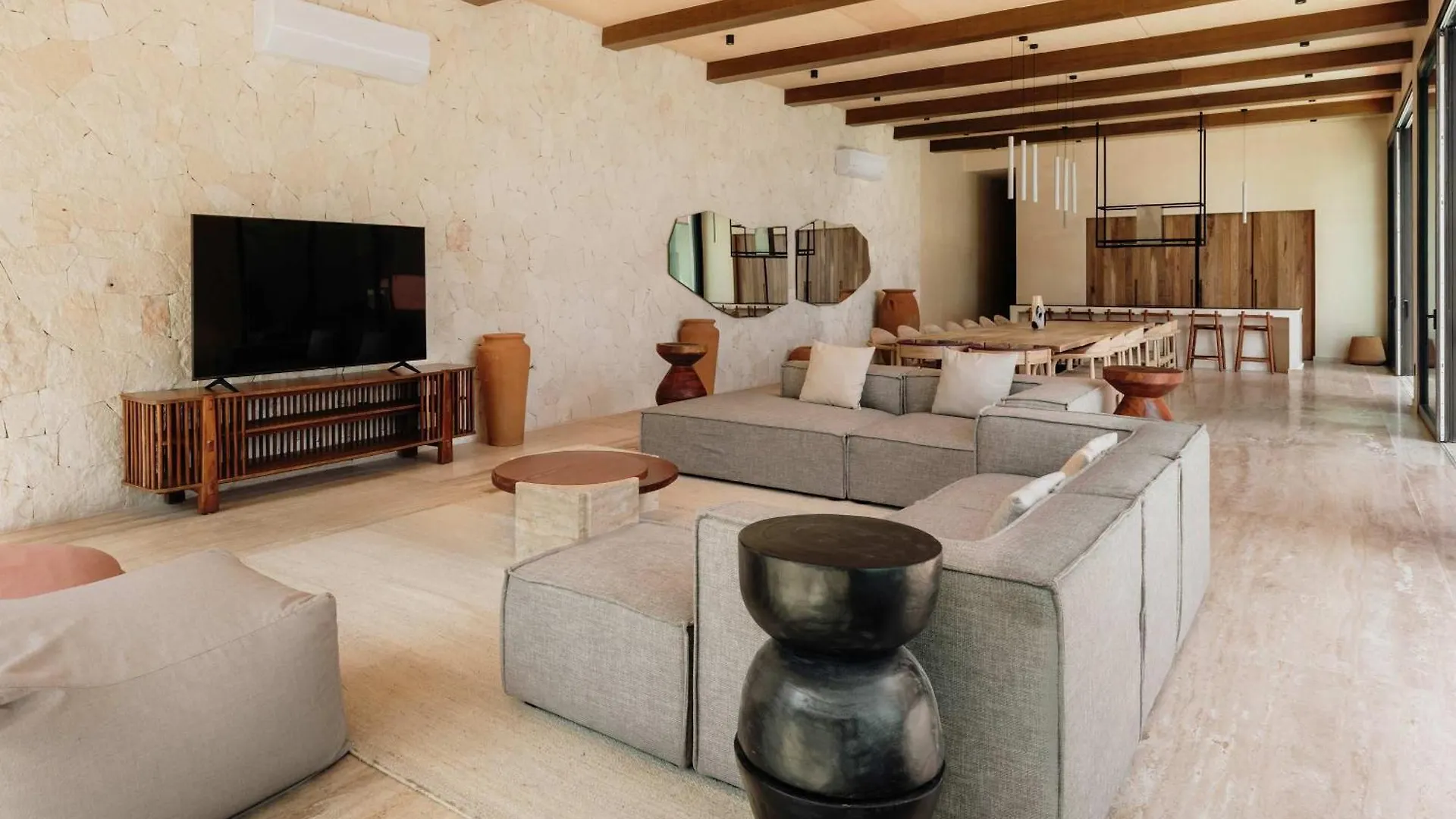 Beachfront Villa - Stunning Pool Tulum Holiday home