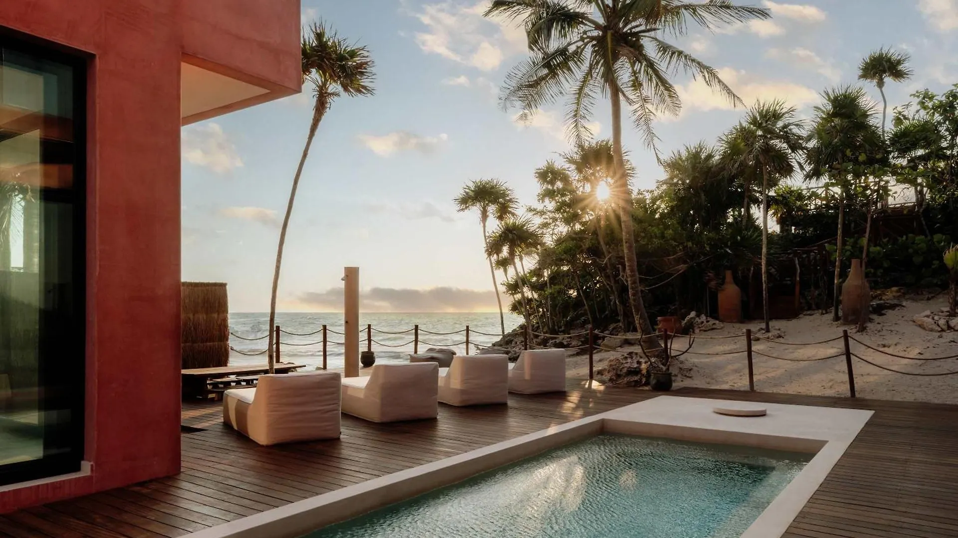 Beachfront Villa - Stunning Pool Tulum